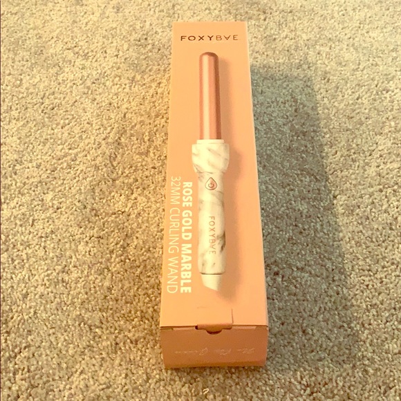 foxybae rose gold marble 32mm curling wand